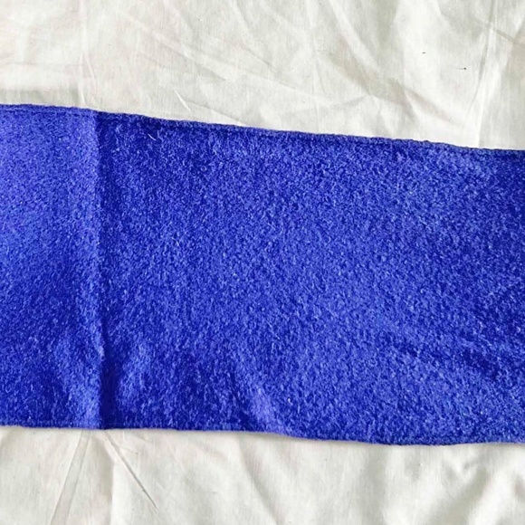100% LAMBSWOOL SCARF, BLUE, MADE IN FRANCE, BY DANIEL HECHTER PARIS, 45 INCHES - Picture 3 of 3